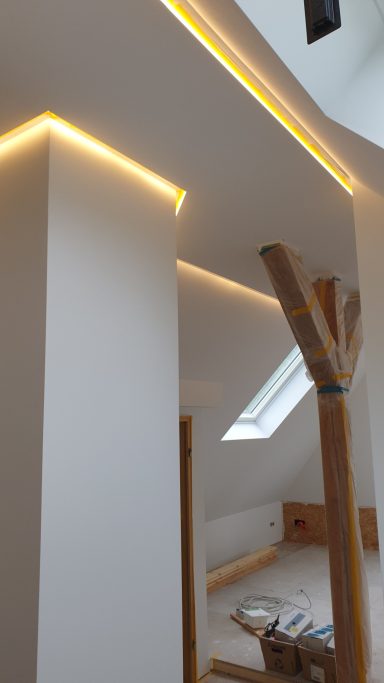 Schattenfuge mit LED Beleuchtung