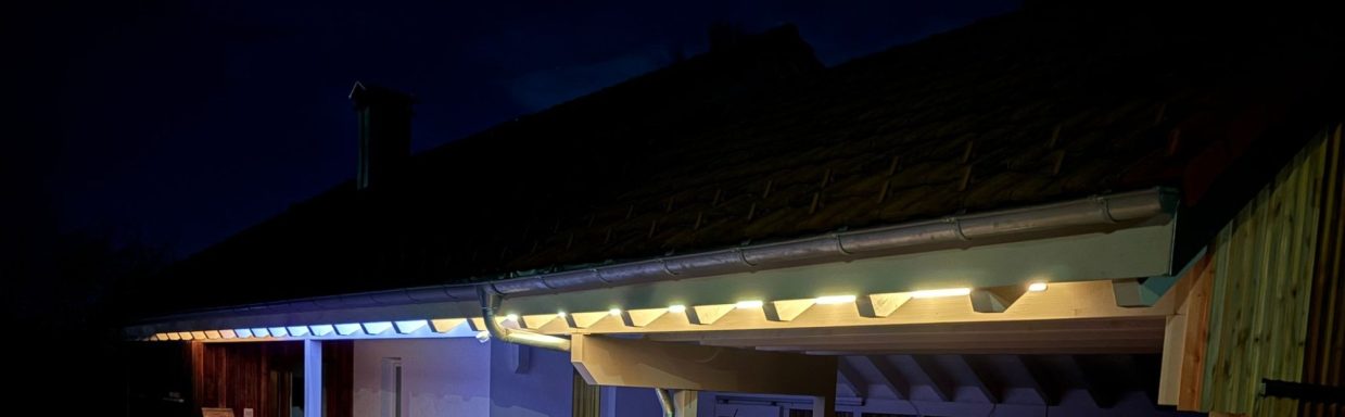 Aussen RGB LED Band Beleuchtung